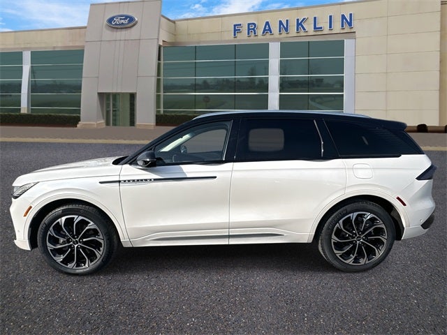 2024 Lincoln Nautilus Reserve