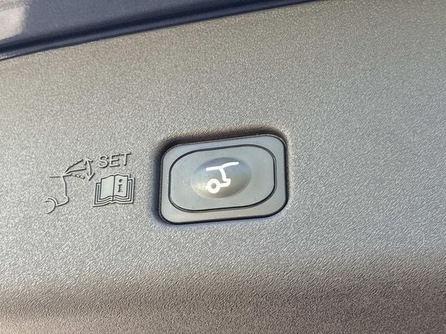 2024 Lincoln Nautilus Black Label