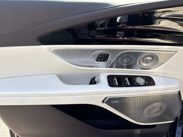 2024 Lincoln Nautilus Black Label