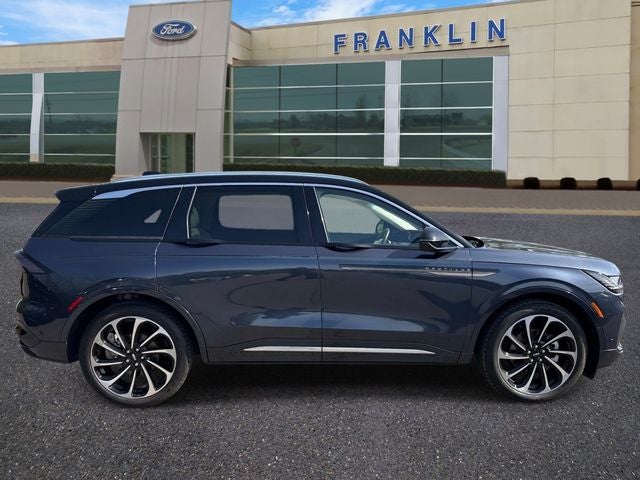 2024 Lincoln Nautilus Black Label