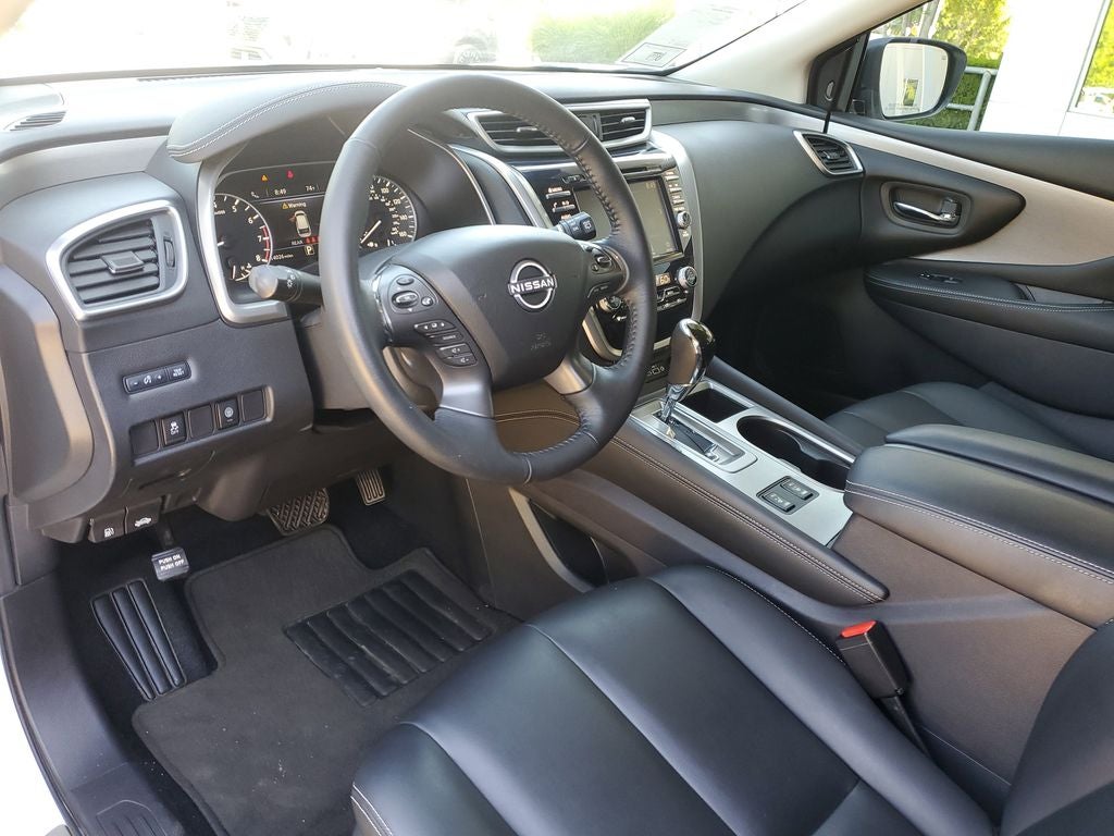 2023 Nissan Murano SV