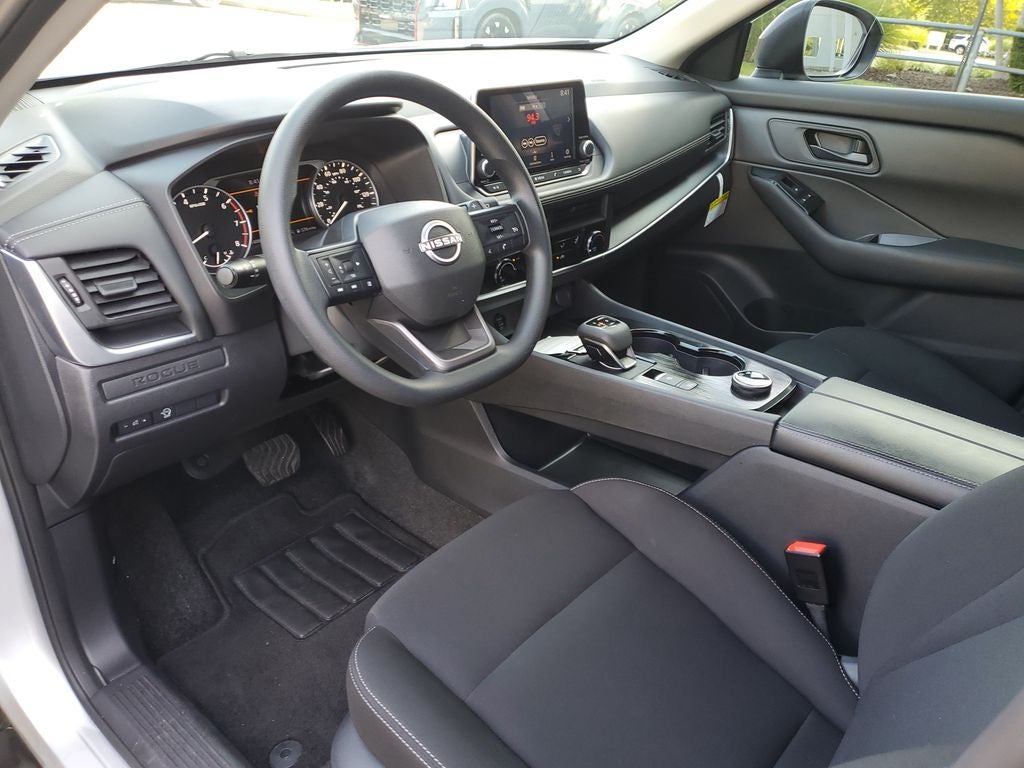 2025 Nissan Rogue S