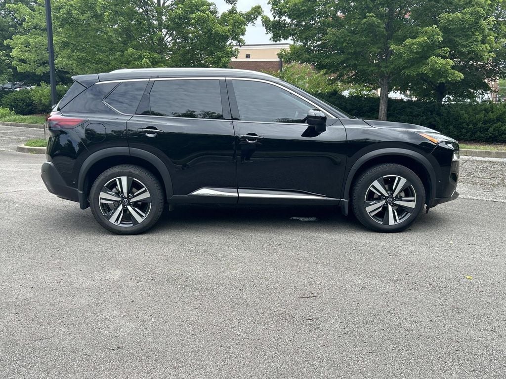 2023 Nissan Rogue SL Premium