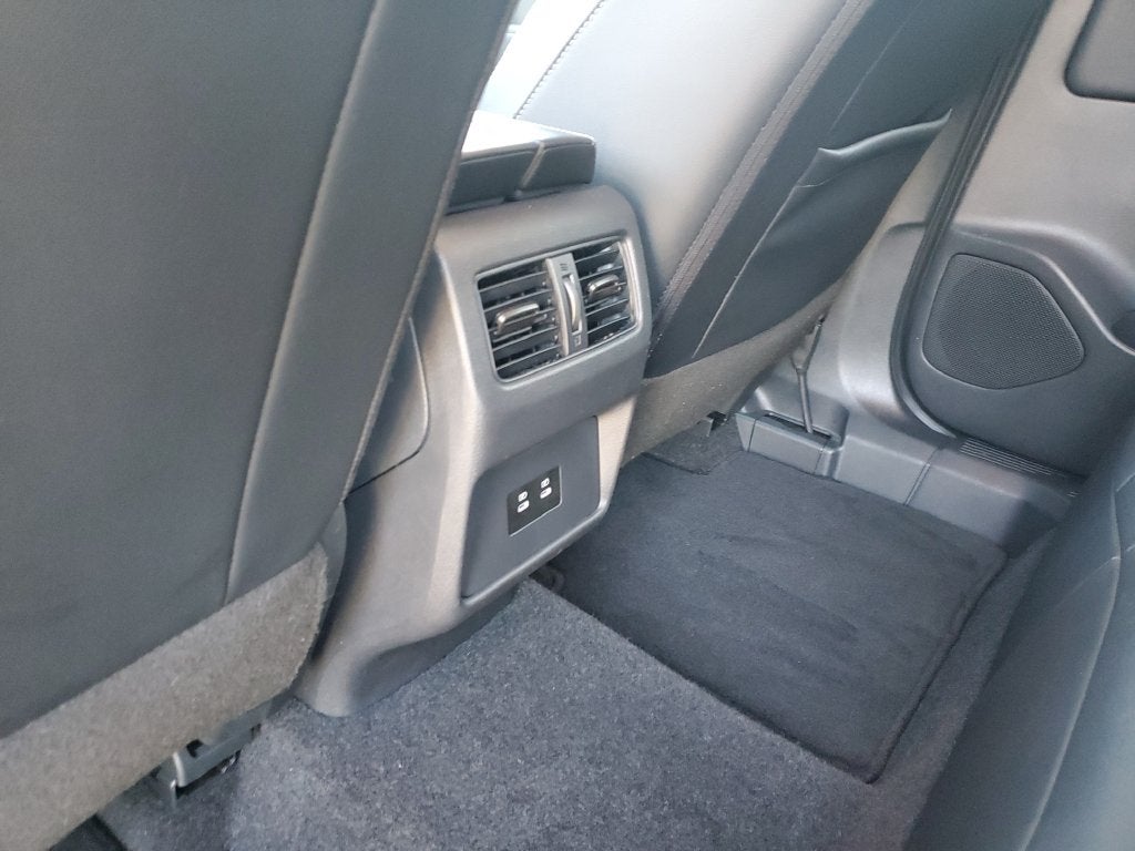 2026 Nissan Rogue SL