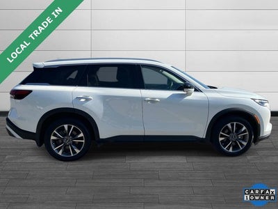 2024 INFINITI QX60 LUXE