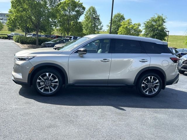 2024 INFINITI QX60 LUXE