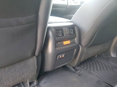 2019 Nissan Pathfinder SV