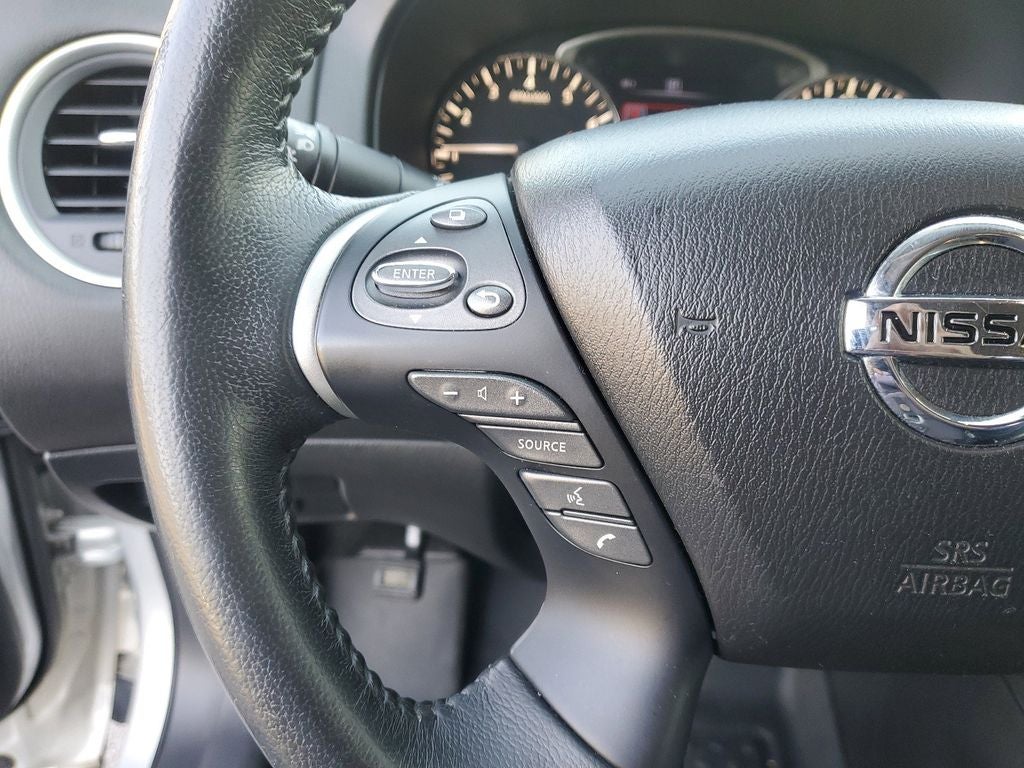 2019 Nissan Pathfinder SV