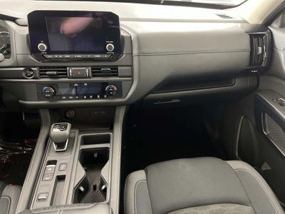 2025 Nissan Pathfinder S