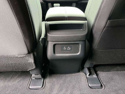 2025 Nissan Pathfinder S