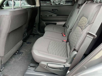 2025 Nissan Pathfinder S