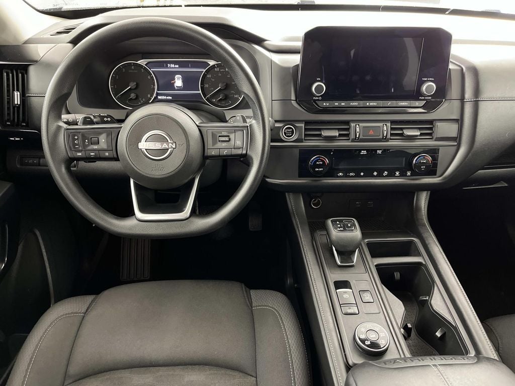 2023 Nissan Pathfinder S