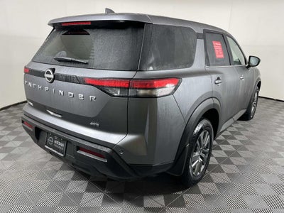 2023 Nissan Pathfinder S