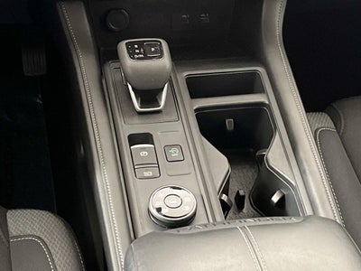 2025 Nissan Pathfinder S