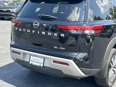 2024 Nissan Pathfinder SL