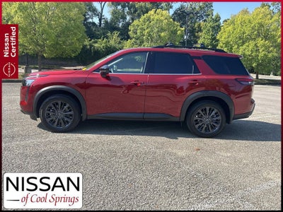 2026 Nissan Pathfinder SL