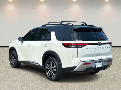 2024 Nissan Pathfinder Platinum