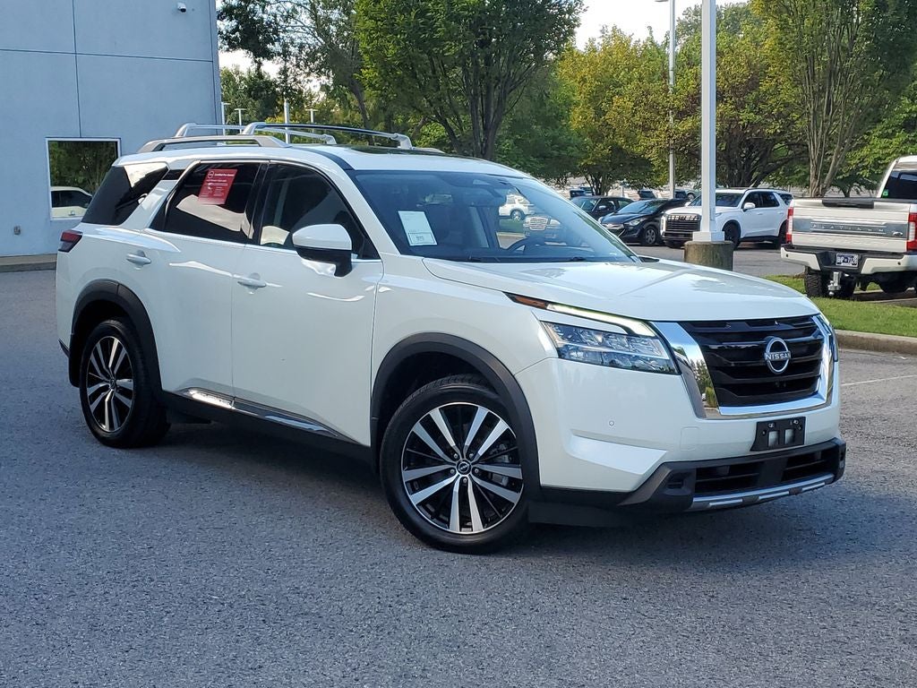 2024 Nissan Pathfinder Platinum