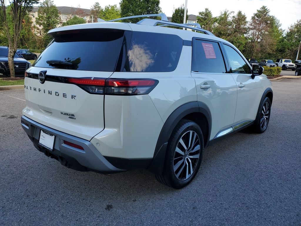 2024 Nissan Pathfinder Platinum