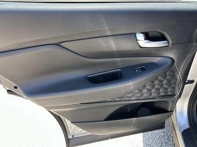 2020 Hyundai Santa Fe SE