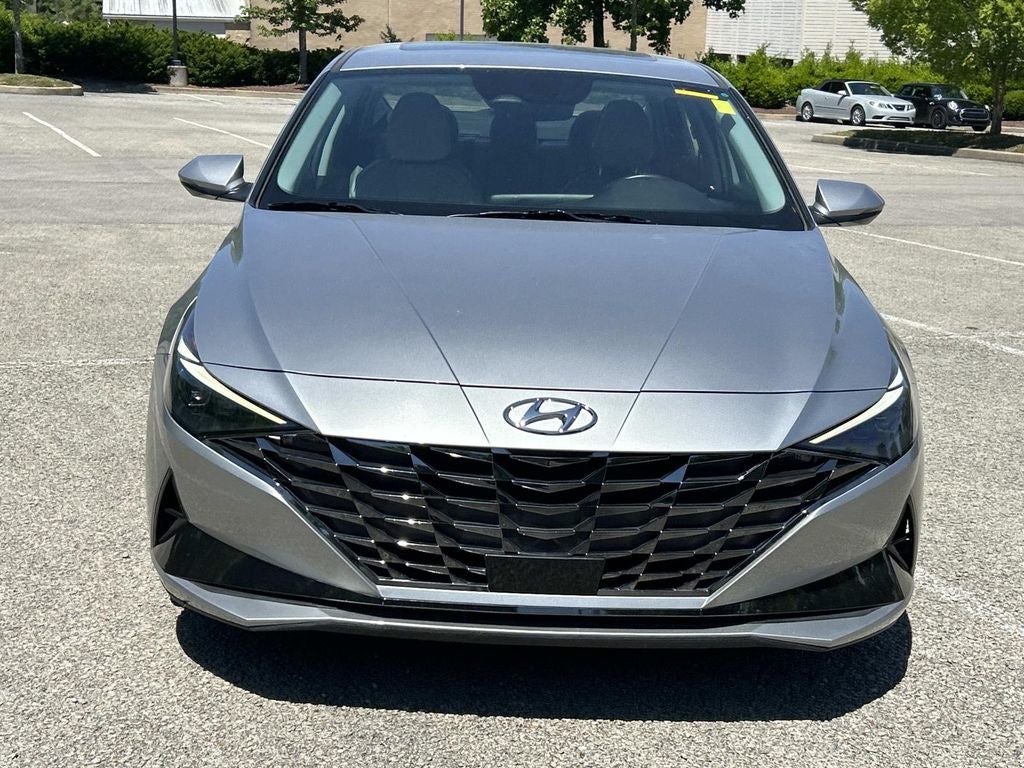 2022 Hyundai Elantra Limited