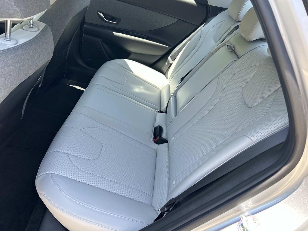2022 Hyundai Elantra Limited