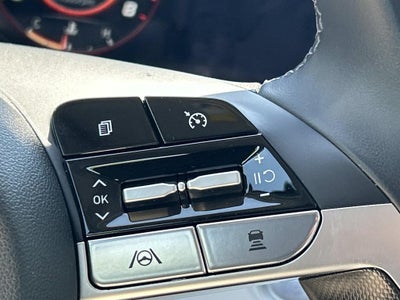 2022 Hyundai Elantra Limited