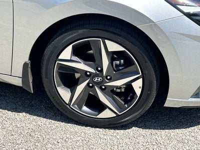2022 Hyundai Elantra Limited