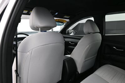 2025 Hyundai Santa Cruz SE