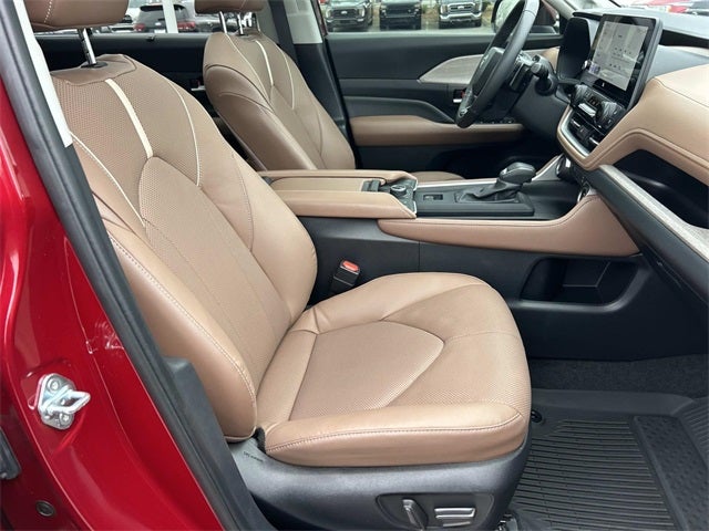 2024 Toyota Grand Highlander Platinum