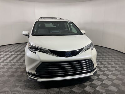 2021 Toyota Sienna Platinum 7 Passenger