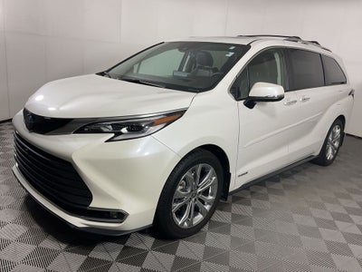 2021 Toyota Sienna Platinum 7 Passenger