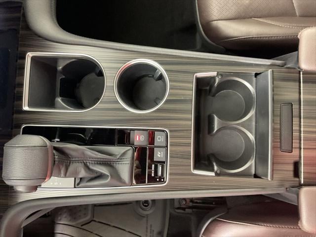 2021 Toyota Sienna Platinum 7 Passenger