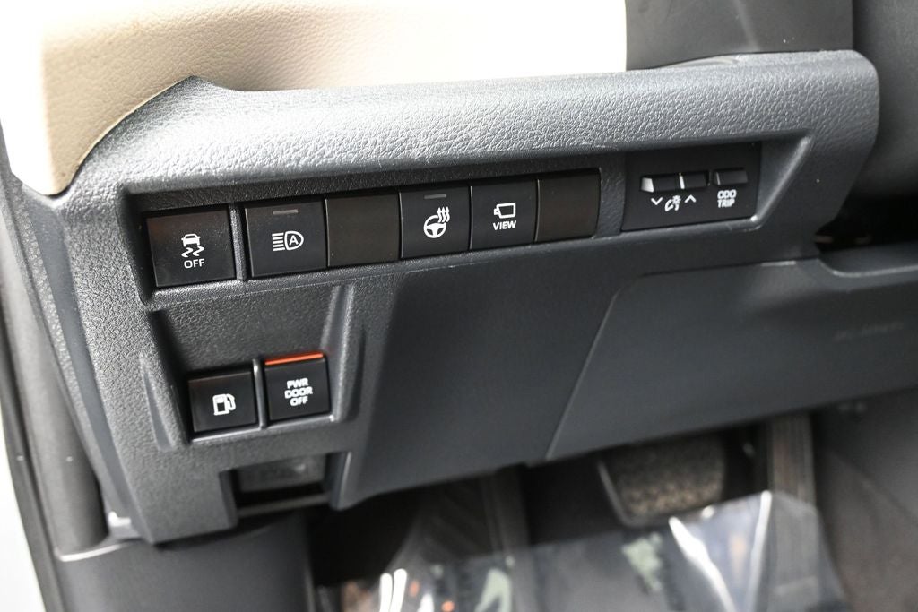 2021 Toyota Sienna Platinum 7 Passenger