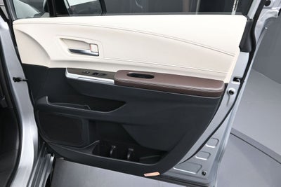 2021 Toyota Sienna Platinum 7 Passenger