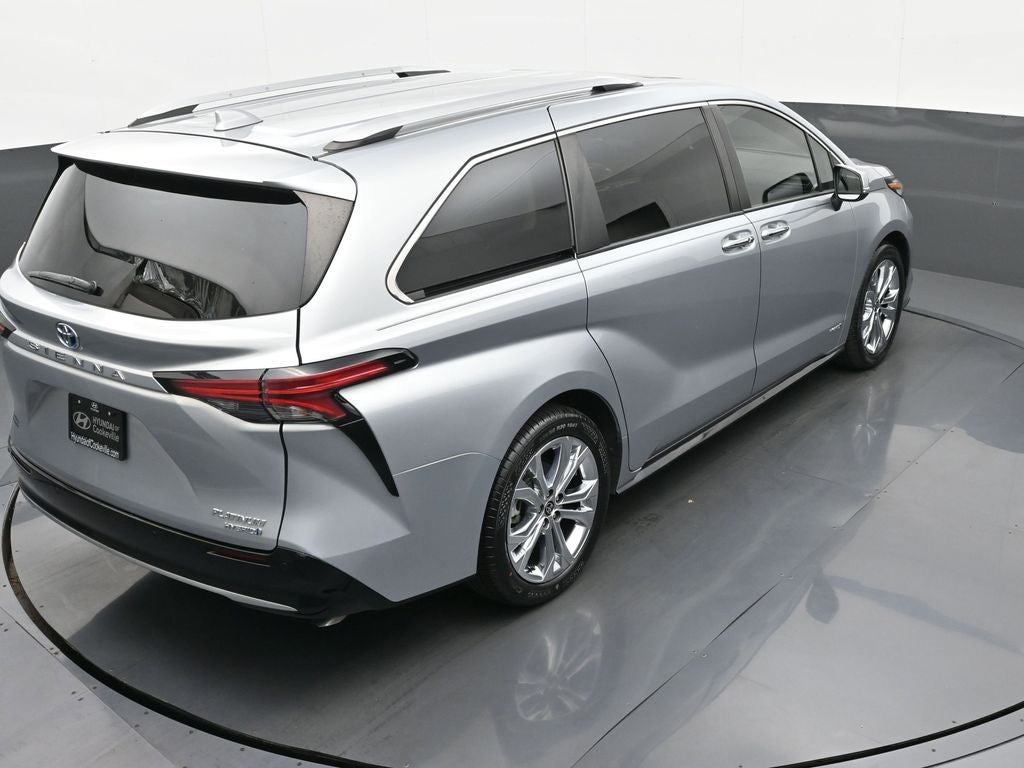 2021 Toyota Sienna Platinum 7 Passenger