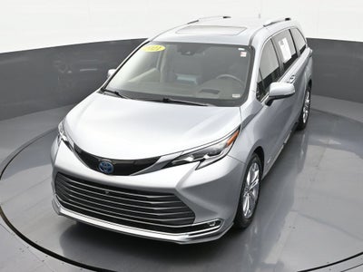 2021 Toyota Sienna Platinum 7 Passenger