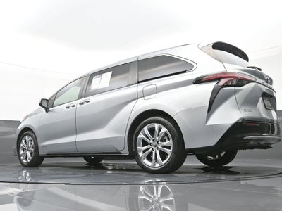 2021 Toyota Sienna Platinum 7 Passenger