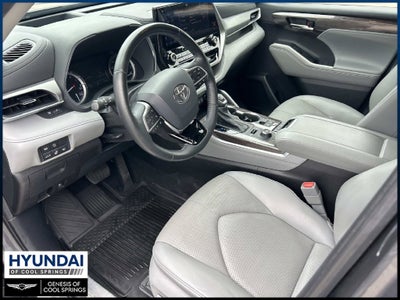 2021 Toyota Highlander Platinum