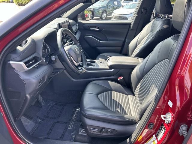 2023 Toyota Highlander XSE