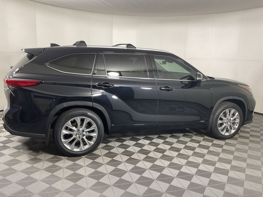 2023 Toyota Highlander Hybrid Limited