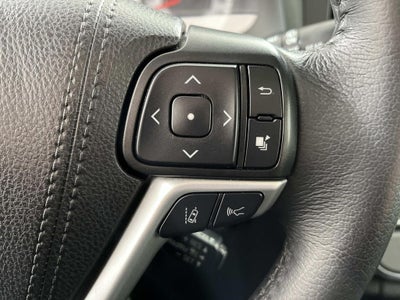 2019 Toyota Sienna SE Premium 8 Passenger