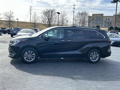 2024 Toyota Sienna XLE 7 Passenger