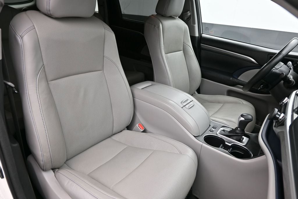 2017 Toyota Highlander Limited Platinum