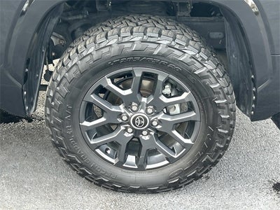 2023 Toyota Tundra Hybrid Platinum