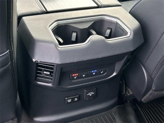 2023 Toyota Tundra Hybrid Platinum