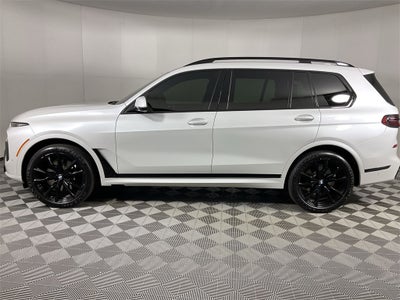 2024 BMW X7 xDrive40i