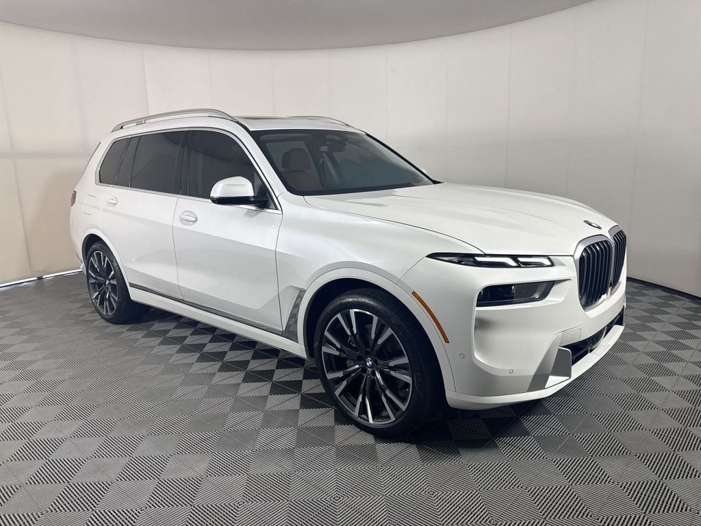 2025 BMW X7 xDrive40i