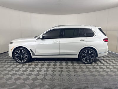 2025 BMW X7 xDrive40i