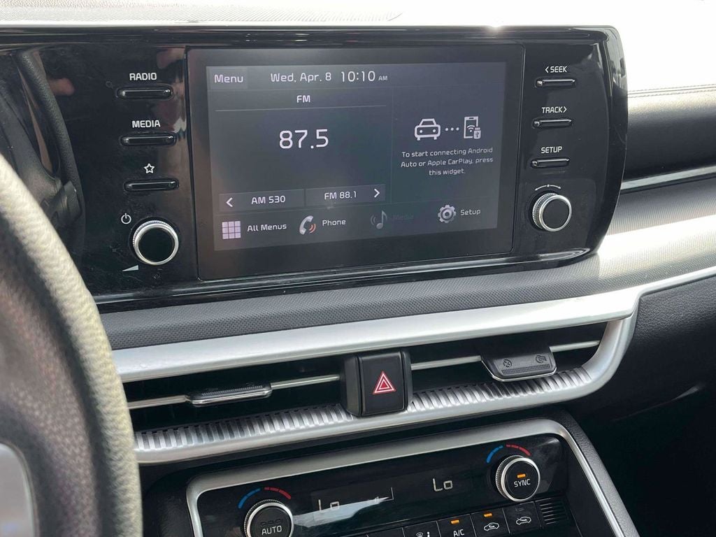 2022 Kia K5 LX